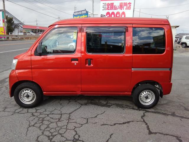 �c�Ǝ��Ԃ͂P�O�F�O�O�`�P�X�F�O�O�@�y�E���E�j�����c�Ƃ��Ă��܂��I�@�@���T���j���͒�x�������������Ă���܂����i�Q�@�Q�j��