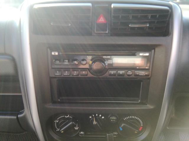 ＡＺオフロード ＸＣ　５速ＭＴ　４ＷＤ切替　ルーフレール　背面タイヤ　フォグランプ　ＣＤ再生　ライトレベライザー　電動格納ミラー　１６インチアルミホイール　エアコン　パワーステアリング　パワーウィンドウ　ＡＢＳ（4枚目）