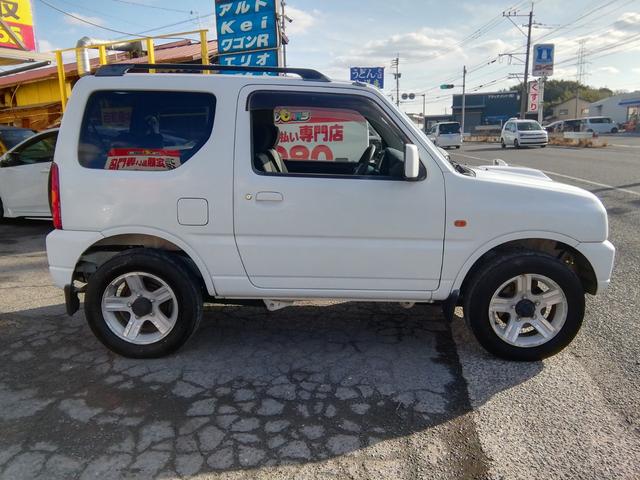 ＡＺオフロード ＸＣ　５速ＭＴ　４ＷＤ切替　ルーフレール　背面タイヤ　フォグランプ　ＣＤ再生　ライトレベライザー　電動格納ミラー　１６インチアルミホイール　エアコン　パワーステアリング　パワーウィンドウ　ＡＢＳ（22枚目）