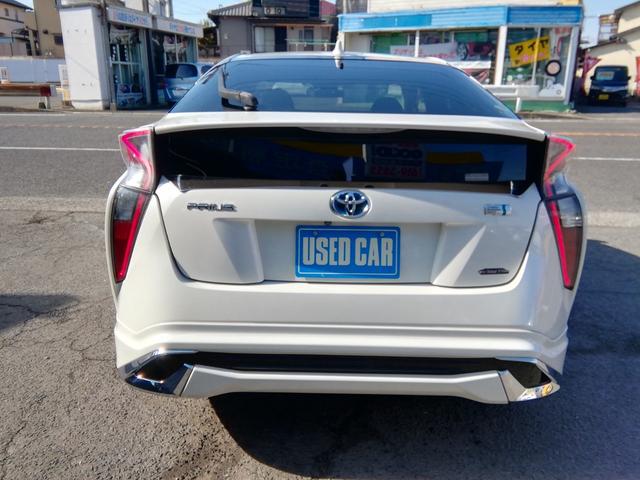 プリウス Ｓツーリングセレクション　モデリスタエアロ　ＳＤナビ　バックカメラ　フルセグＴＶ　Ｂｌｕｅｔｏｏｔｈ　ＣＤ／ＤＶＤ　クルーズコントロール　アイドリングストップ　衝突軽減ブレーキ　横滑り防止　オートＬＥＤライト　１７インチＡＷ（24枚目）