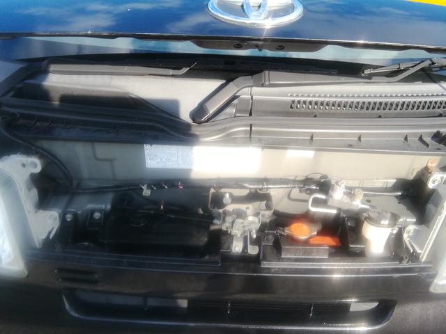 ピクシスバン クルーズ　４ナンバー商用バン　走行６２３５０ｋｍ　電動格納ミラー　キーレス　ライトレベライザー　エアコン　パワーステアリング　パワーウィンドウ　ＡＢＳ　エアバック（10枚目）