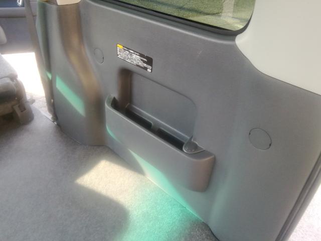 ピクシスバン クルーズ　４ナンバー商用バン　走行６２３５０ｋｍ　電動格納ミラー　キーレス　ライトレベライザー　エアコン　パワーステアリング　パワーウィンドウ　ＡＢＳ　エアバック（14枚目）