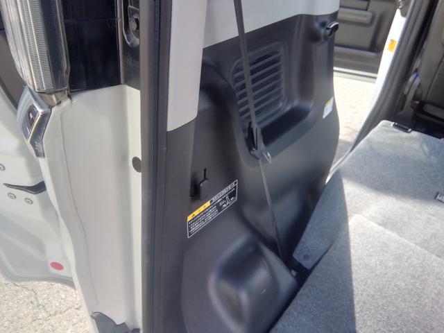 スペーシアカスタム ハイブリッドＸＳ　両側電動スライドドア　車線逸脱警報　パーキングアシスト　衝突軽減ブレーキ　横滑り防止　アイドリングストップ　ＳＤナビ　フルセグＴＶ　電動格納ミラー　クルーズコントロール　１５インチＡＷ　Ｐスタート（14枚目）