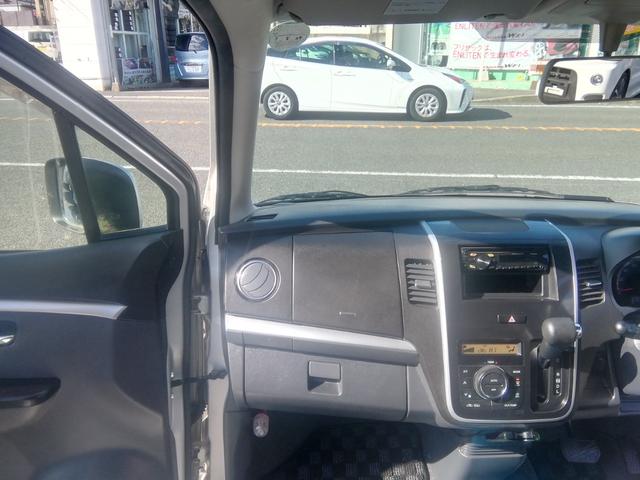 �c�Ǝ��Ԃ͂P�O�F�O�O�`�P�X�F�O�O�@�y�E���E�j�����c�Ƃ��Ă��܂��I�@�@���T���j���͒�x�������������Ă���܂����i�Q�@�Q�j��