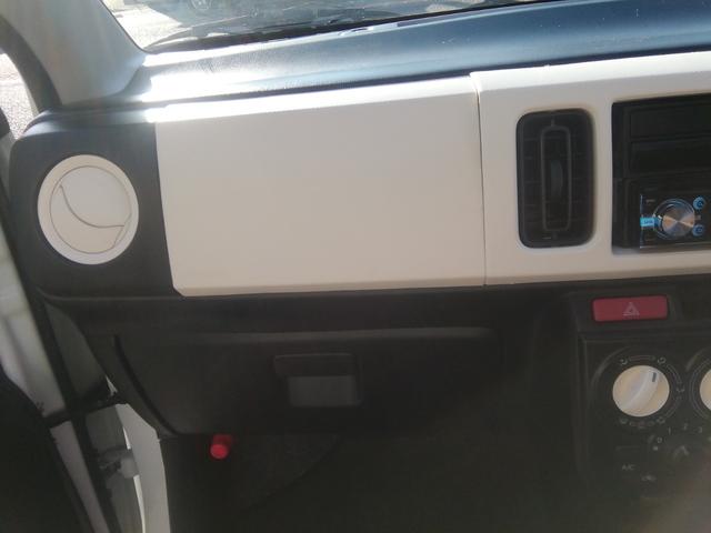 アルト Ｌ　走行３９６８０ＫＭ　運転席シートヒーター　ＣＤ再生　アイドリングストップ　横滑り防止　ライトレベライザー　キーレス　エアコン　パワーステアリング　パワーウィンドウ　ＡＢＳ　ダブルエアバック（3枚目）