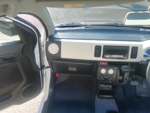 アルト Ｌ　走行３９６８０ＫＭ　運転席シートヒーター　ＣＤ再生　アイドリングストップ　横滑り防止　ライトレベライザー　キーレス　エアコン　パワーステアリング　パワーウィンドウ　ＡＢＳ　ダブルエアバック（8枚目）