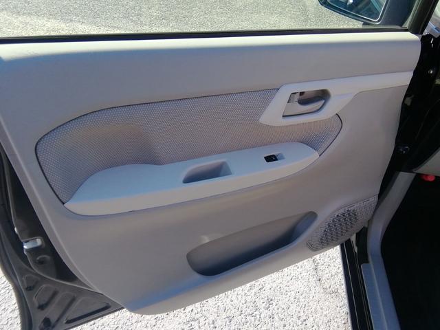 ムーヴ Ｘ　ＳＡＩＩ　走行３１８９０ＫＭ　車線逸脱警報　衝突軽減ブレーキ　横滑り防止　アイドリングストップ　オートライト　電動格納ミラー　ＣＤ社外１４インチアルミホイール　プッシュスタート　スマートキー　オートエアコン（19枚目）