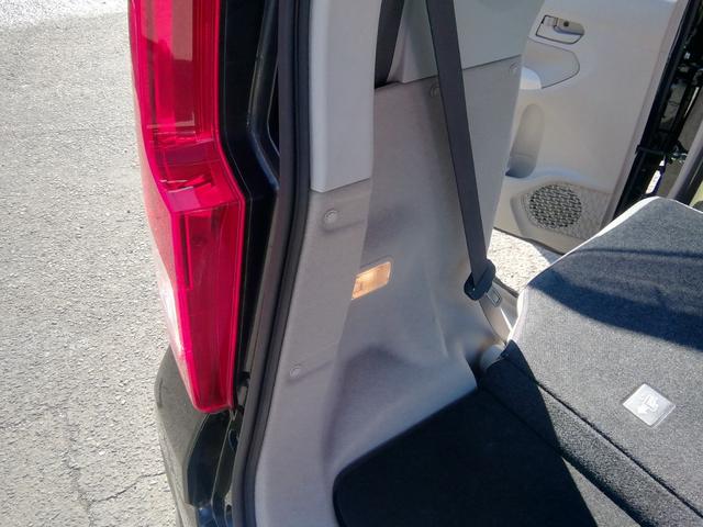 ムーヴ Ｘ　ＳＡＩＩ　走行３１８９０ＫＭ　車線逸脱警報　衝突軽減ブレーキ　横滑り防止　アイドリングストップ　オートライト　電動格納ミラー　ＣＤ社外１４インチアルミホイール　プッシュスタート　スマートキー　オートエアコン（20枚目）