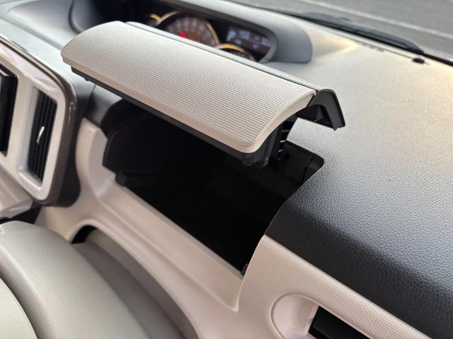 ムーヴキャンバス Ｇメイクアップ　ＳＡＩＩ　両側電動スライドドア　バックカメラ　ＳＤナビ　フルセグＴＶ　Ｂｌｕｅｔｏｏｔｈ　衝突軽減ブレーキ　横滑り防止　アイドリングストップ　オートＬＥＤライト　フォグランプ　電動格納ミラー　プッシュスタート（8枚目）