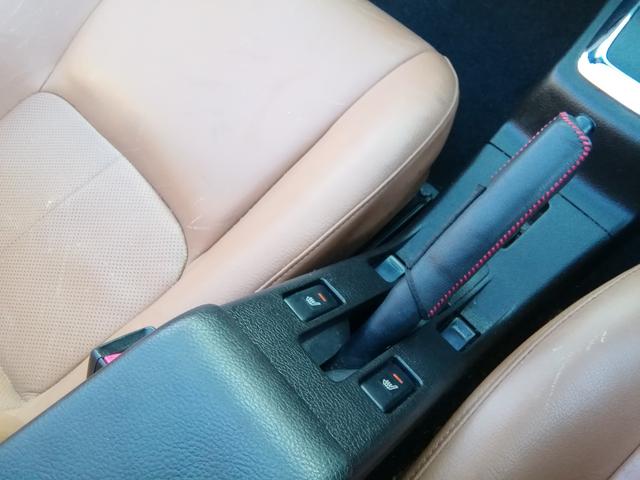 コペン タンレザーエディション　電動オープン　ＭＯＭＯステアリング　両席ヒーター付革シート　ＣＤ再生　フォグランプ　ＥＴＣ　キーレス　１４インチアルミホイール　パワーステアリング　パワーウィンドウ　ＡＢＳ　ダブルエアバック（12枚目）