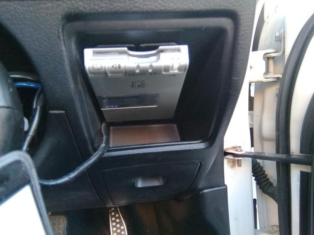 コペン タンレザーエディション　電動オープン　ＭＯＭＯステアリング　両席ヒーター付革シート　ＣＤ再生　フォグランプ　ＥＴＣ　キーレス　１４インチアルミホイール　パワーステアリング　パワーウィンドウ　ＡＢＳ　ダブルエアバック（15枚目）