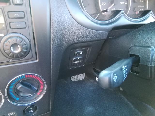 コペン タンレザーエディション　電動オープン　ＭＯＭＯステアリング　両席ヒーター付革シート　ＣＤ再生　フォグランプ　ＥＴＣ　キーレス　１４インチアルミホイール　パワーステアリング　パワーウィンドウ　ＡＢＳ　ダブルエアバック（18枚目）