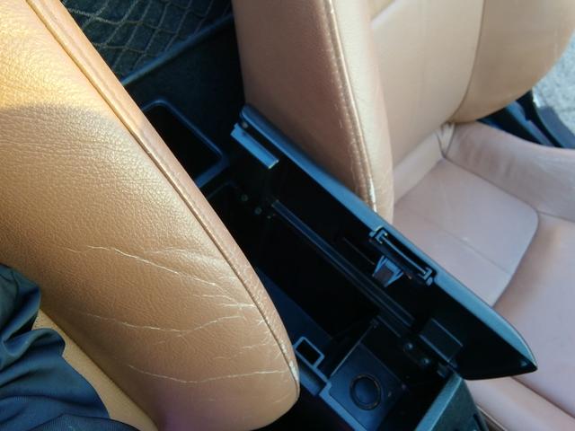 コペン タンレザーエディション　電動オープン　ＭＯＭＯステアリング　両席ヒーター付革シート　ＣＤ再生　フォグランプ　ＥＴＣ　キーレス　１４インチアルミホイール　パワーステアリング　パワーウィンドウ　ＡＢＳ　ダブルエアバック（35枚目）