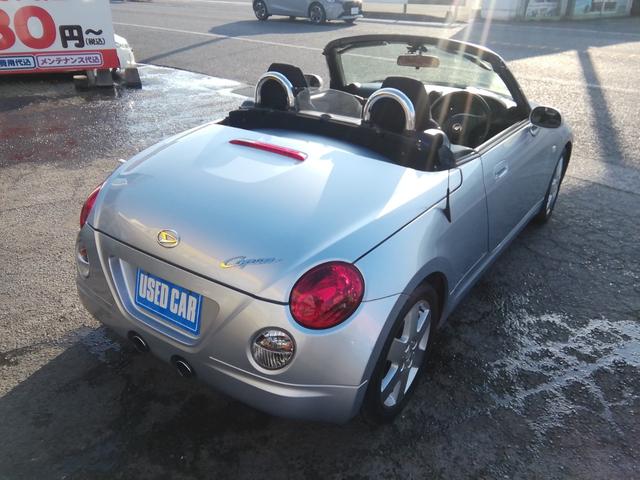 コペン アクティブトップ　５速ＭＴ　電動オープン　ＣＤ再生　フォグランプ　ドライブレコーダー　１５インチアルミホイール　キーレス　エアコン　パワーステアリング　パワーウィンドウ　ＡＢＳ　ダブルエアバック（11枚目）