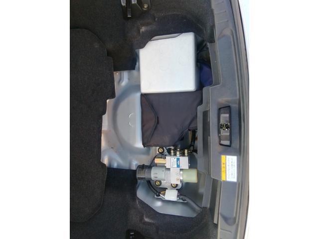 コペン アクティブトップ　５速ＭＴ　電動オープン　ＣＤ再生　フォグランプ　ドライブレコーダー　１５インチアルミホイール　キーレス　エアコン　パワーステアリング　パワーウィンドウ　ＡＢＳ　ダブルエアバック（22枚目）