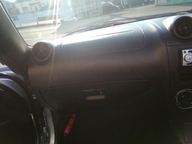 コペン アクティブトップ　５速ＭＴ　電動オープン　ＣＤ再生　フォグランプ　ドライブレコーダー　１５インチアルミホイール　キーレス　エアコン　パワーステアリング　パワーウィンドウ　ＡＢＳ　ダブルエアバック（35枚目）