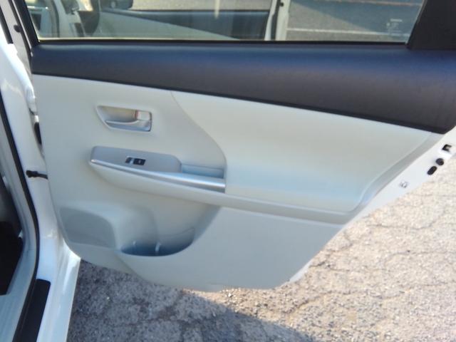 プリウスアルファ Ｓ　走行７１５３０ＫＭ　ＳＤナビ　バックカメラ　ワンセグＴＶ　電格ミラー　アイドリングストップ　横滑り防止　ライトレベライザー　ステアリングスイッチ　ＥＴＣ　１６インチＡＷ　プッシュスタート　スマートキー（47枚目）