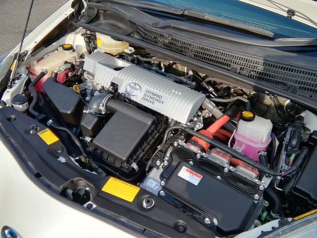 プリウス Ｓ　走行６４５３０ｋｍ　ＳＤナビ　フルセグＴＶ　バックカメラ　Ｂｌｕｅｔｏｏｔｈ　ＣＤ／ＤＶＤ再生　電動格納ミラー　オートＨＩＤライト　フォグランプ　アイドリングストップ　横滑り防止　ＥＴＣ　Ｐスタート（34枚目）