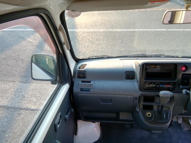 ハイゼットカーゴ スペシャルクリーン　レンタカーアップ　４ナンバー商用バン　ＥＴＣ　ラジオ　ライトレベライザー　両側スライドドア　エアコン　パワーステアリング　ダブルエアバック（6枚目）
