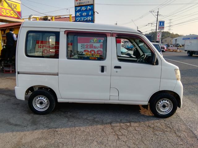 ハイゼットカーゴ スペシャルクリーン　レンタカーアップ　４ナンバー商用バン　ＥＴＣ　ラジオ　ライトレベライザー　両側スライドドア　エアコン　パワーステアリング　ダブルエアバック（20枚目）