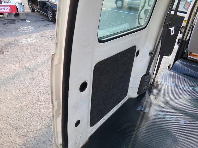 ハイゼットカーゴ スペシャルクリーン　レンタカーアップ　４ナンバー商用バン　ＥＴＣ　ラジオ　ライトレベライザー　両側スライドドア　エアコン　パワーステアリング　ダブルエアバック（28枚目）