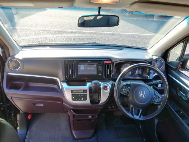 Ｎ－ＷＧＮカスタム Ｇ・ターボパッケージ　走行６８６２０ＫＭ　バックカメラ　Ｂｌｕｅｔｏｏｔｈ　ワンセグＴＶ　ＣＤ再生　パドルシフト　オートＨＩＤライト　フォグランプ　電動格納ミラー　アイドリングストップ　横滑り防止　１４インチＡＷ（8枚目）