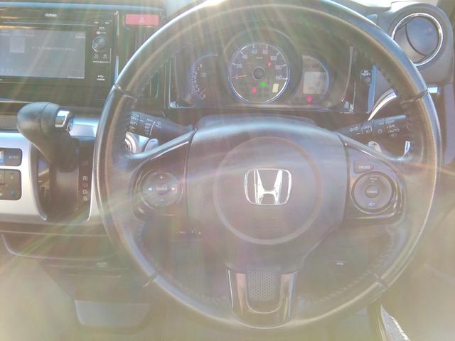 Ｎ－ＷＧＮカスタム Ｇ・ターボパッケージ　走行６８６２０ＫＭ　バックカメラ　Ｂｌｕｅｔｏｏｔｈ　ワンセグＴＶ　ＣＤ再生　パドルシフト　オートＨＩＤライト　フォグランプ　電動格納ミラー　アイドリングストップ　横滑り防止　１４インチＡＷ（22枚目）