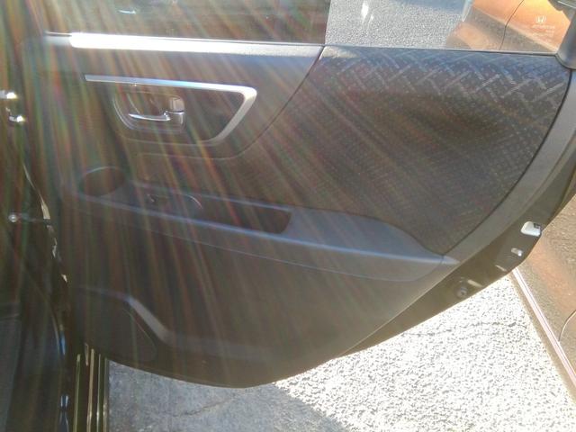 Ｎ－ＷＧＮカスタム Ｇ・ターボパッケージ　走行６８６２０ＫＭ　バックカメラ　Ｂｌｕｅｔｏｏｔｈ　ワンセグＴＶ　ＣＤ再生　パドルシフト　オートＨＩＤライト　フォグランプ　電動格納ミラー　アイドリングストップ　横滑り防止　１４インチＡＷ（32枚目）