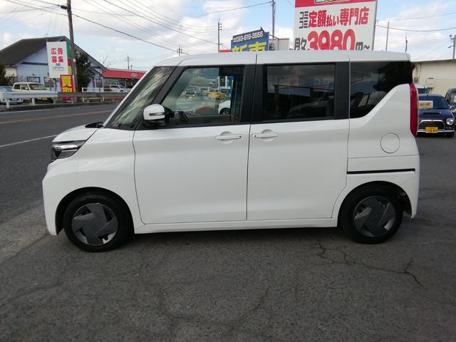 ルークス Ｘ　レンタカーアップ　両側スライド左側電動　全方位カメラ　ナビＴＶ　Ｂｌｕｅｔｏｏｔｈ　電動格納ミラー　アイドルストップ　衝突軽減ブレーキ　横滑り防止　ＥＴＣ　オートＬＥＤライト　プッシュスタート（8枚目）