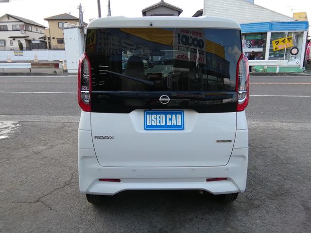 ルークス Ｘ　レンタカーアップ　両側スライド左側電動　全方位カメラ　ナビＴＶ　Ｂｌｕｅｔｏｏｔｈ　電動格納ミラー　アイドルストップ　衝突軽減ブレーキ　横滑り防止　ＥＴＣ　オートＬＥＤライト　プッシュスタート（12枚目）