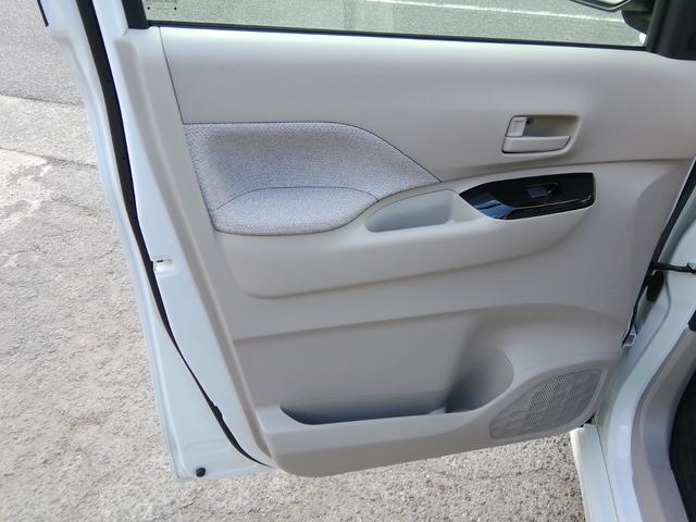 ルークス Ｘ　レンタカーアップ　両側スライド左側電動　全方位カメラ　ナビＴＶ　Ｂｌｕｅｔｏｏｔｈ　電動格納ミラー　アイドルストップ　衝突軽減ブレーキ　横滑り防止　ＥＴＣ　オートＬＥＤライト　プッシュスタート（35枚目）