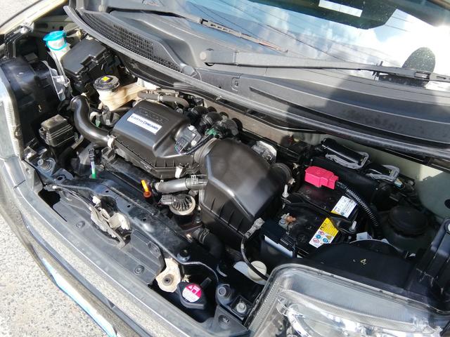 N-BOXカスタム G・Lパッケージ 両側スライド左側電動 バックカメラ SDナビ フルセグTV Bluetooth CD/DVD再生 オートHIDライト フォグ アイドリングストップ 横滑り防止 14インチAW Pスタート スマートキー(7枚目)