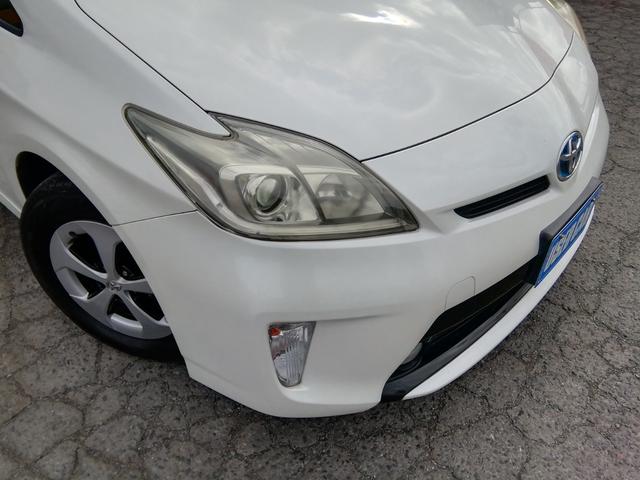 プリウス Ｓ　バックカメラ　ＳＤナビ　フルセグＴＶ　Ｂｌｕｅｔｏｏｔｈ　ＣＤ／ＤＶＤ再生　オートＨＩＤライト　フォグランプ　アイドリングストップ　横滑り防止　電動格納ミラー　ＥＴＣ　１５インチＡＷ　プッシュスタート（25枚目）