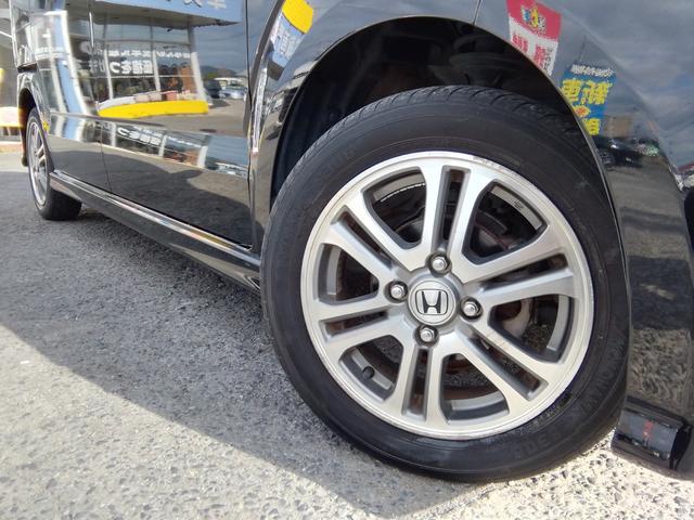 Ｎ－ＢＯＸカスタム Ｇ・Ｌパッケージ　両側スライド左側電動　ＳＤナビ　フルセグＴＶ　Ｂｌｕｅｔｏｏｔｈ　ＣＤ／ＤＶＤ再生　オートＨＩＤライト　フォグランプ　電動格納ミラー　アイドリングストップ　横滑り防止　１４インチＡＷ　プッシュスタート（7枚目）