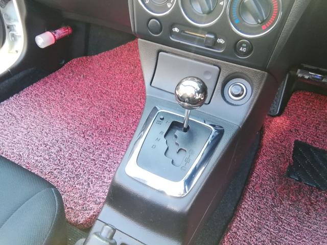 �c�Ǝ��Ԃ͂P�O�F�O�O�`�P�X�F�O�O�@�y�E���E�j�����c�Ƃ��Ă��܂��I�@�@���T���j���͒�x�������������Ă���܂����i�Q�@�Q�j��