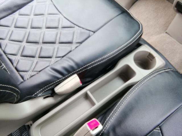 エブリイ ＰＡ　４ＷＤ切替　走行６７５５０ＫＭ　ライトレベライザー　キーレス　ＣＤ再生　エアコン　パワーステアリング　パワーウィンドウ　ダブルエアバック　エアコン（28枚目）