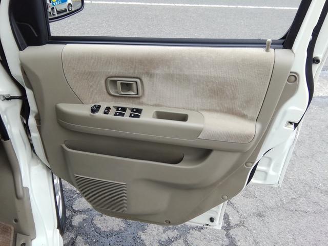 アトレーワゴン 　リヤシートリフト　福祉車両　電動格納ミラー　ＣＤ再生　ラジオ　ライトレベライザー　社外１３インチアルミホイール　キーレス　オートエアコン　パワーステアリング　パワーウィンドウ　ＡＢＳ　ダブルエアバック（34枚目）