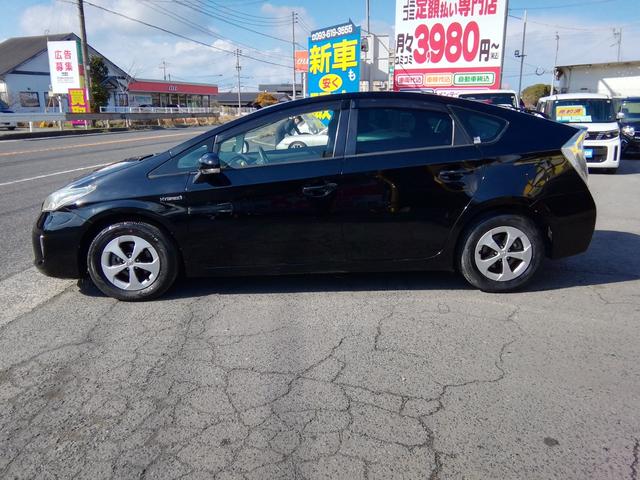 プリウス Ｓ　ワンオーナー　走行３６２９０ＫＭ　バックカメラ　ＳＤナビ　フルセグＴＶ　Ｂｌｕｅｔｏｏｔｈ　ＣＤ／ＤＶＤ　アイドリングストップ　横滑り防止　電動格納ミラー　ステアリングスイッチ　ＨＩＤライト　フォグ（37枚目）