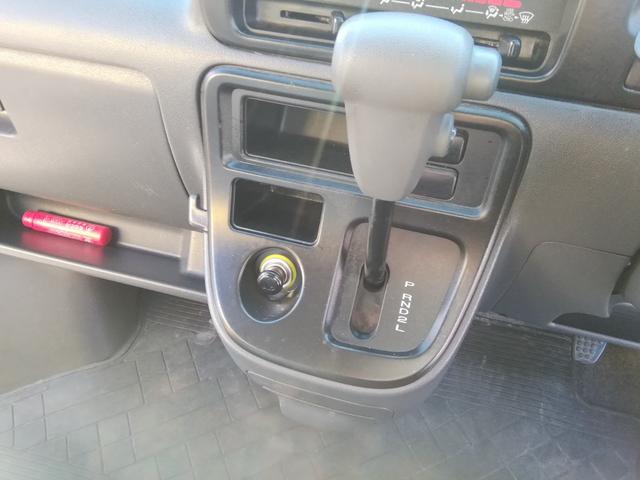 �c�Ǝ��Ԃ͂P�O�F�O�O�`�P�X�F�O�O�@�y�E���E�j�����c�Ƃ��Ă��܂��I�@�@���T���j���͒�x�������������Ă���܂����i�Q�@�Q�j��