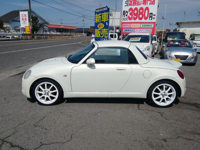 コペン アクティブトップ　ＳＤナビ　フルセグＴＶ　ＣＤ再生　両席ヒーター付赤革シート　ＭＯＭＯステアリング　フォグランプ　社外１６インチアルミホイール　ＥＴＣ　キーレス　ターボ　タイミングチェーン　エアコン　ＰＳ　ＰＷ　ＡＢＳ（34枚目）