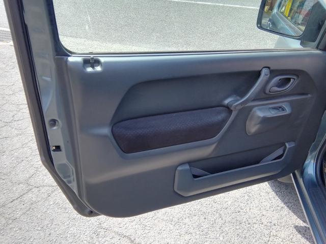 ジムニー ランドベンチャー　４ＷＤ切替　ハードカバー付き背面タイヤ　ルーフレール　１６インチアルミホイール　ＥＴＣ　電動格納ミラー　社外ＬＥＤヘッドライト　フォグランプ　キーレス　エアコン　パワーステアリング　パワーウィンドウ（41枚目）