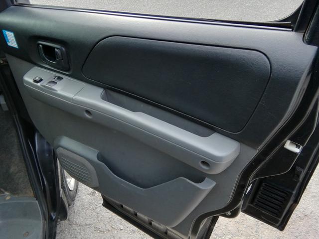 クリッパーリオ Ｅ　タイミングベルト交換ステッカー有　両側スライドドア　ラジオ　ライトレベライザー　エアコン　パワーステアリング　パワーウィンドウ　ＡＢＳ　ダブルエアバック（22枚目）