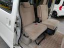 　リヤシートリフト　福祉車両　電動格納ミラー　ＣＤ再生　ラジオ　ライトレベライザー　社外１３インチアルミホイール　キーレス　オートエアコン　パワーステアリング　パワーウィンドウ　ＡＢＳ　ダブルエアバック（16枚目）