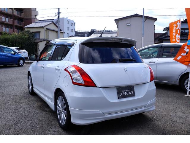 スイフト ＲＳ　車検整備２年付き・純正フルエアロ・ナビ・ワンセグＴＶ・ＣＤ／ＤＶＤビデオ再生・ＥＴＣ・社外ＨＫＳマフラー・スマートキー・プッシュスタート・ドライブレコーダー・オートエアコン・純正アルミホイール（11枚目）