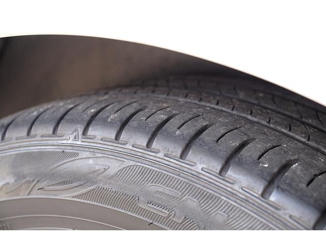 スイフト ＲＳ　車検整備２年付き・純正フルエアロ・ナビ・ワンセグＴＶ・ＣＤ／ＤＶＤビデオ再生・ＥＴＣ・社外ＨＫＳマフラー・スマートキー・プッシュスタート・ドライブレコーダー・オートエアコン・純正アルミホイール（15枚目）