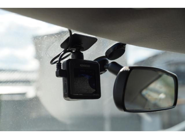 スイフト ＲＳ　車検整備２年付き・純正フルエアロ・ナビ・ワンセグＴＶ・ＣＤ／ＤＶＤビデオ再生・ＥＴＣ・社外ＨＫＳマフラー・スマートキー・プッシュスタート・ドライブレコーダー・オートエアコン・純正アルミホイール（36枚目）