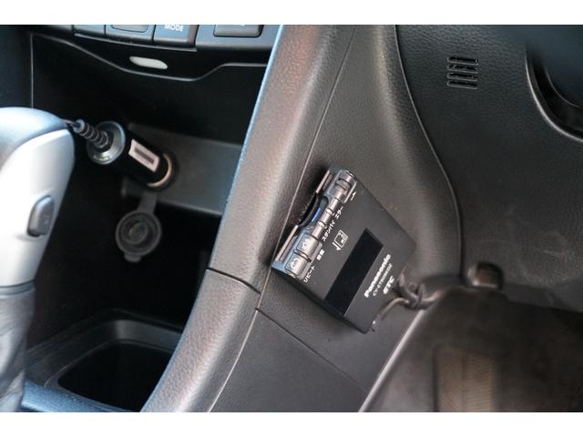 スイフト ＲＳ　車検整備２年付き・純正フルエアロ・ナビ・ワンセグＴＶ・ＣＤ／ＤＶＤビデオ再生・ＥＴＣ・社外ＨＫＳマフラー・スマートキー・プッシュスタート・ドライブレコーダー・オートエアコン・純正アルミホイール（37枚目）