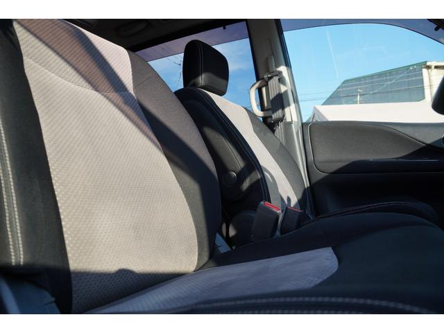 セレナ ライダー　ブラックライン　純正ナビ・Ｂｌｕｅｔｏｏｔｈオーディオ・バックカメラ・フルセグＴＶ・ＣＤ／ＤＶＤビデオ再生・ＨＩＤヘッドランプ・両側電動スライドドア・オートライト・Ｗオートエアコン・クルコン・スマートキー・ＥＴＣ（17枚目）