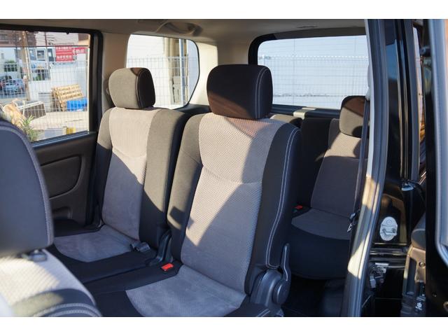 セレナ ライダー　ブラックライン　純正ナビ・Ｂｌｕｅｔｏｏｔｈオーディオ・バックカメラ・フルセグＴＶ・ＣＤ／ＤＶＤビデオ再生・ＨＩＤヘッドランプ・両側電動スライドドア・オートライト・Ｗオートエアコン・クルコン・スマートキー・ＥＴＣ（36枚目）