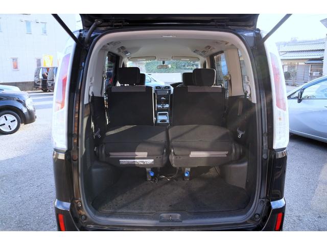 セレナ ライダー　ブラックライン　純正ナビ・Ｂｌｕｅｔｏｏｔｈオーディオ・バックカメラ・フルセグＴＶ・ＣＤ／ＤＶＤビデオ再生・ＨＩＤヘッドランプ・両側電動スライドドア・オートライト・Ｗオートエアコン・クルコン・スマートキー・ＥＴＣ（40枚目）